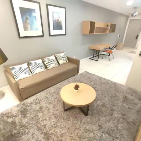 Suites At 1Tebrau Johor Bahru Exterior photo
