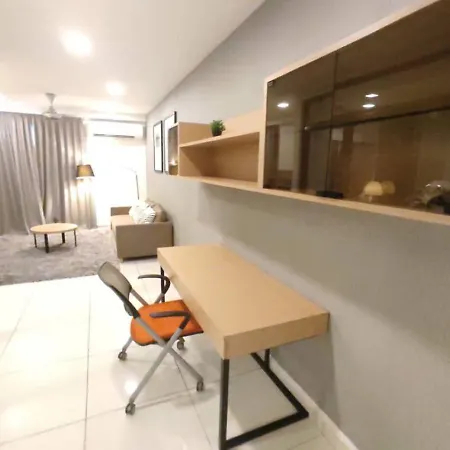 Suites At 1Tebrau Johor Bahru Exterior photo